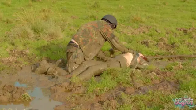 Lara Croft Fucked In Mud